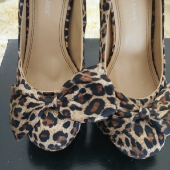 Heels-JustFab - Picture 3 of 4